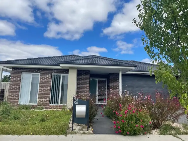68 Primrose Crescent, Mickleham VIC 3064