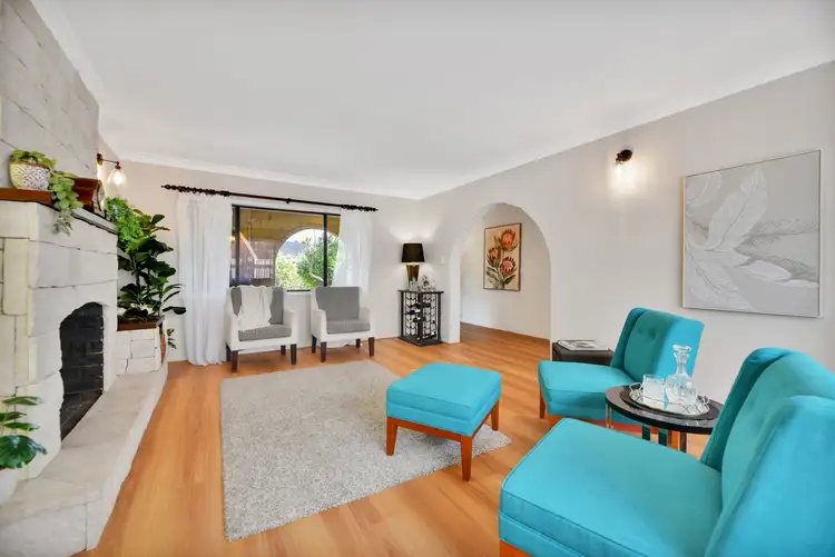 90 Colonsay Street, Middle Park QLD 4074