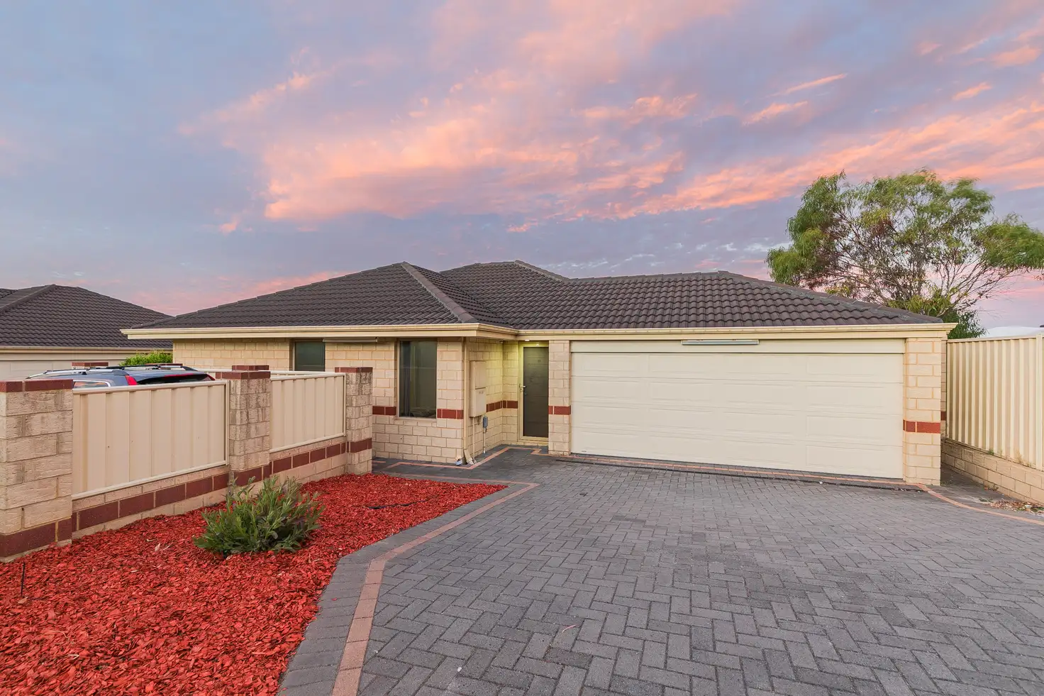 Main view of Homely house listing, 10/16 Andrea Way, Queens Park WA 6107