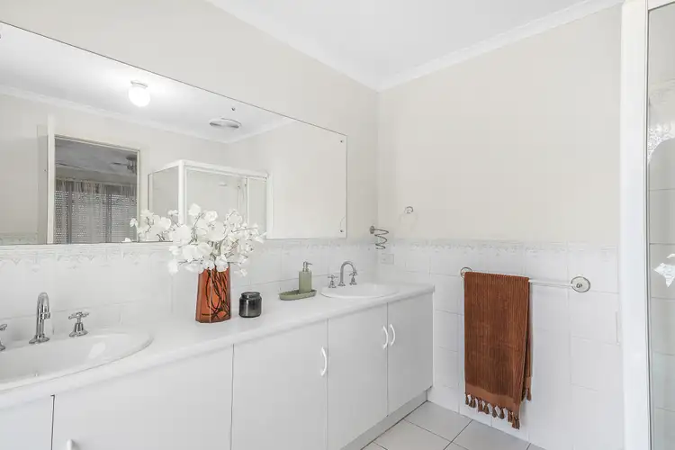 Sixth view of Homely house listing, 34 Yeovil Circuit, Craigmore SA 5114