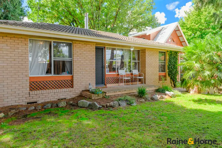 11 Claude Street, Armidale NSW 2350