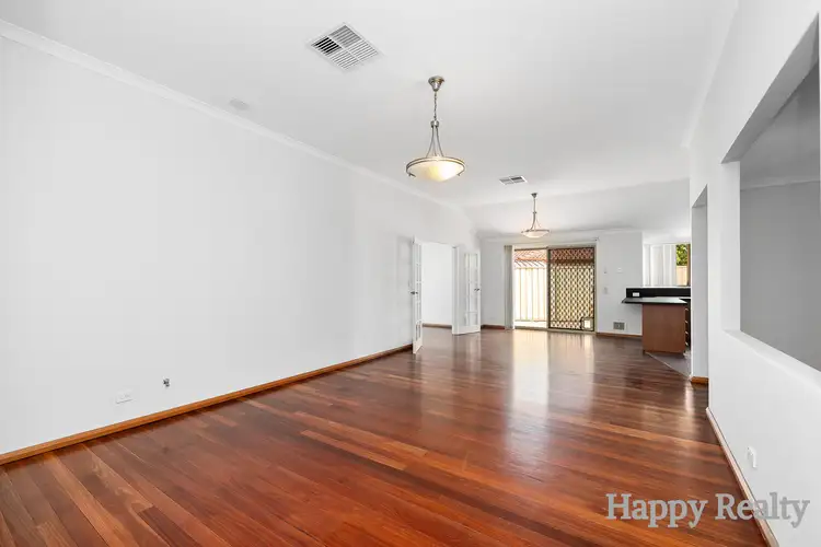 5 Comrie Road, Canning Vale WA 6155