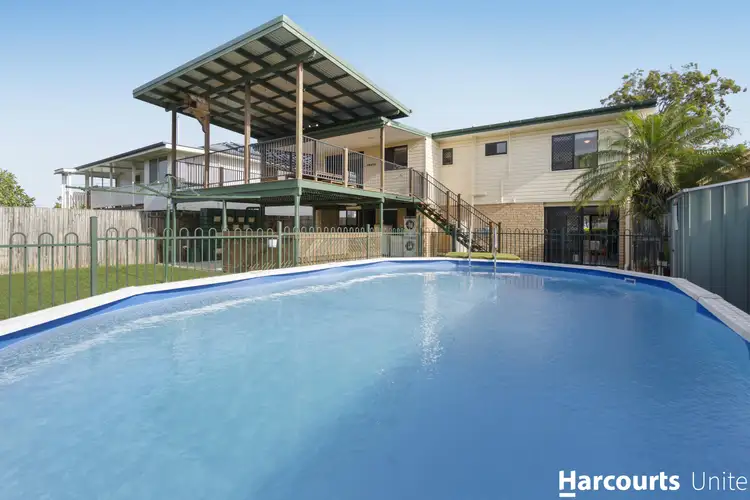 19 Essey Street, Clontarf QLD 4019
