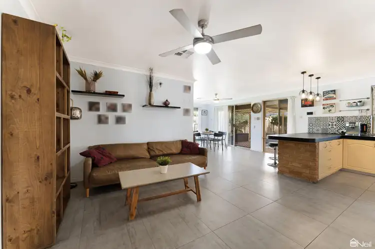 Second view of Homely house listing, 37 Seminole Gardens, Seville Grove WA 6112