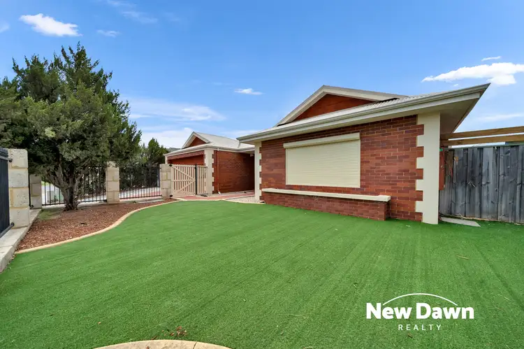 5 Henley Brook Avenue