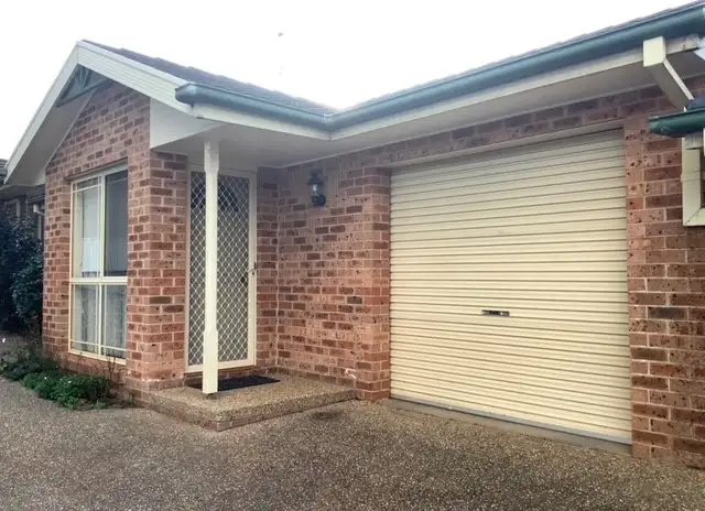 10 Waratah Street