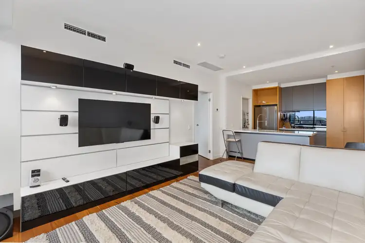 1910/45 Haig Street, Southbank VIC 3006