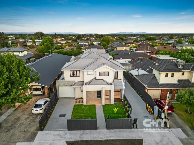 1 & 4/48 Maude Avenue, Glenroy VIC 3046
