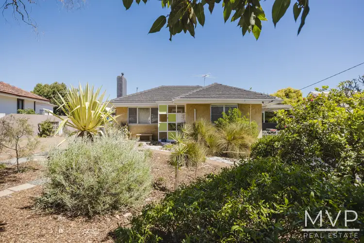 5 Rocke Street, Coolbellup WA 6163