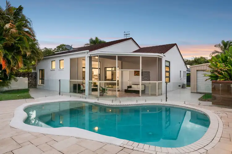 2 Helm Court, Noosaville QLD 4566