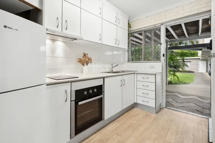 Fourth view of Homely unit listing, 2/15 Russell Street, Noosaville QLD 4566
