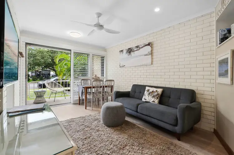 Fifth view of Homely unit listing, 2/15 Russell Street, Noosaville QLD 4566