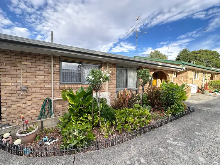 4 Ruddville Avenue