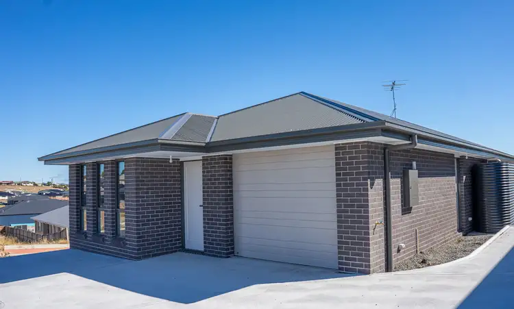 1 Borrowdale Way