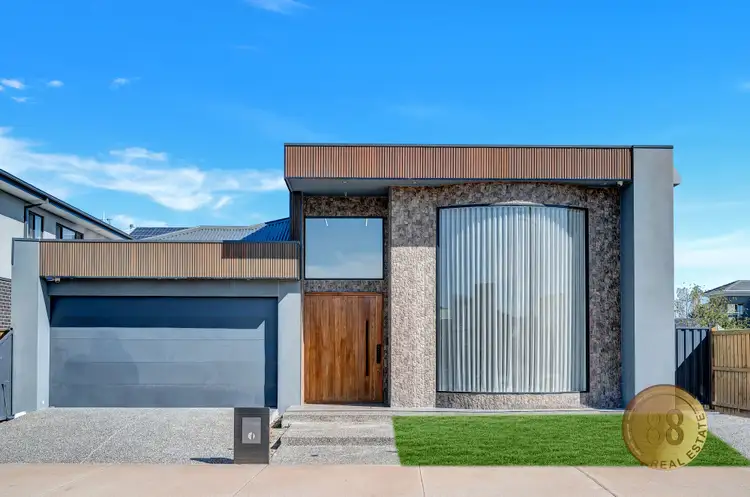 23 Lightfoot Way, Deanside VIC 3336