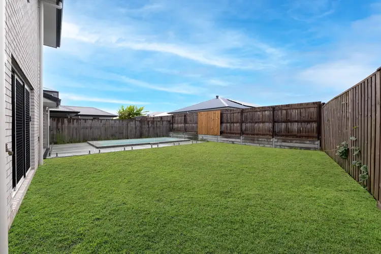 19 Caper Street, Palmview QLD 4553