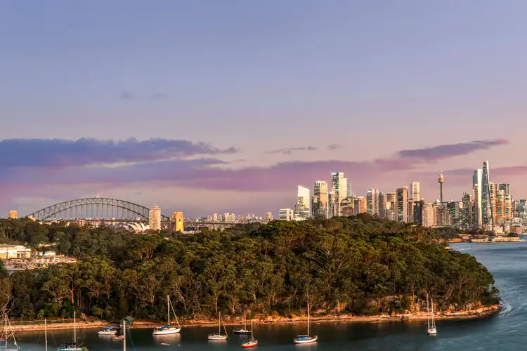 13/4 Landenburg Place, Greenwich NSW 2065