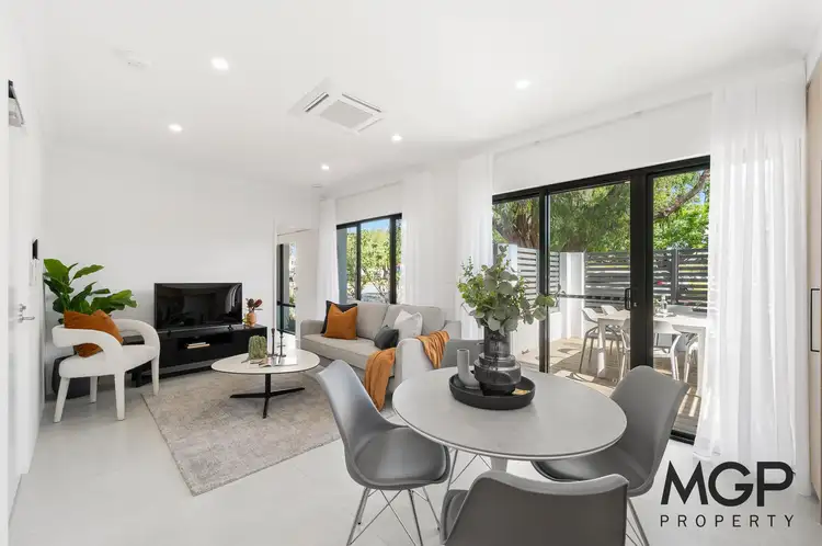A/8 Comer Street, Como WA 6152