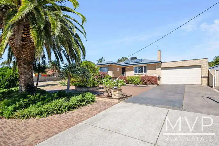 11 Miranda Crescent, Coolbellup WA 6163
