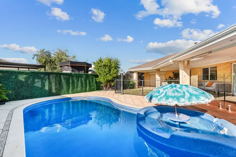 3 Edgar Link, Piara Waters WA 6112