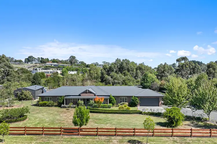 18 Ripplebrook Court, Drouin VIC 3818