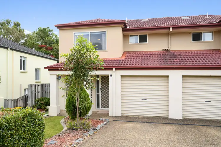 13/74 Universal Street, Pacific Pines QLD 4211