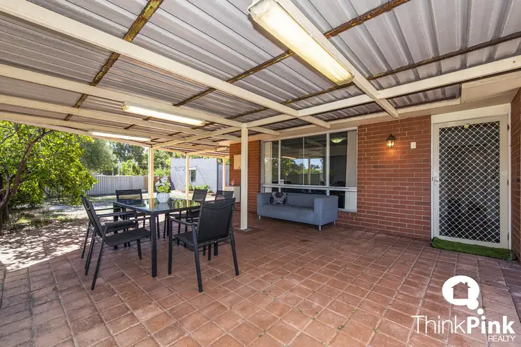 56 Oriole Way, Thornlie WA 6108