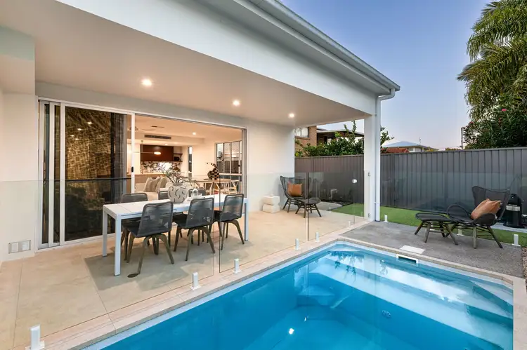 Third view of Homely semi-detached listing, 1/5 Kyeema Street, Buddina QLD 4575