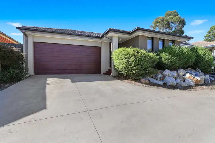6 Premier Lane, Garfield VIC 3814