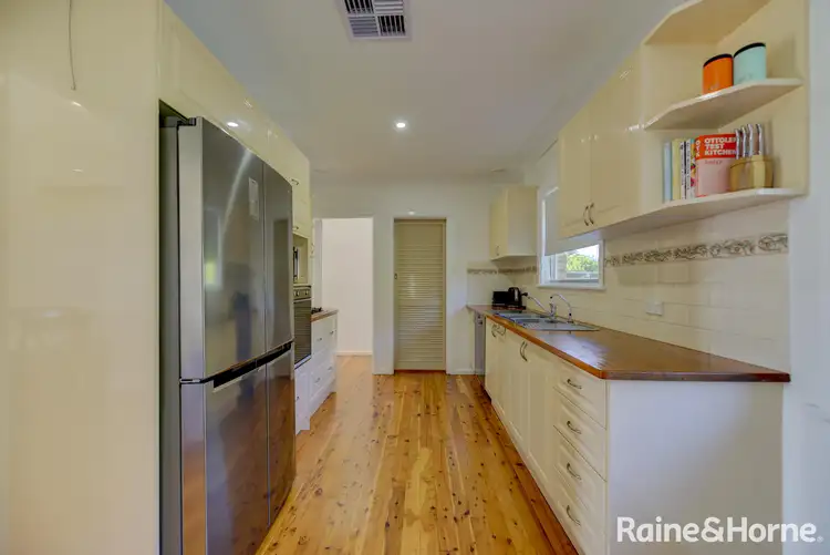 Fifth view of Homely house listing, 7 Minnamurra Crescent, Tamworth NSW 2340