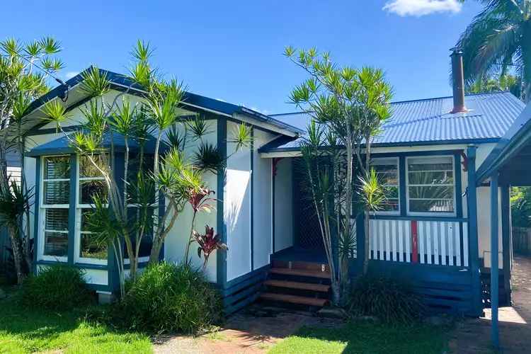 15 Dowling Drive, Southport QLD 4215