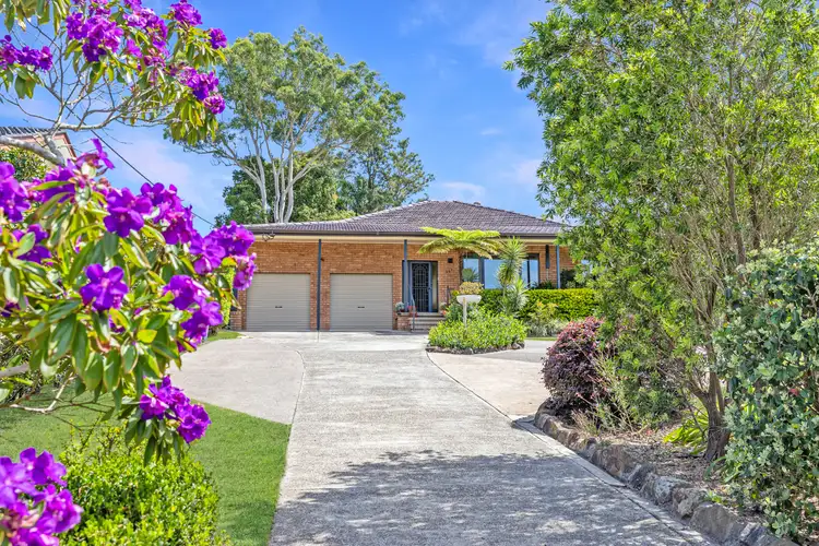 141 Macquarie Road, Macquarie Hills NSW 2285