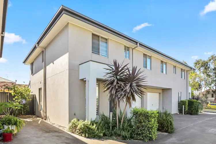 2/16 Braddon Street, Oxley Park NSW 2760