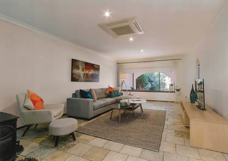 14A Troy Street, Applecross WA 6153