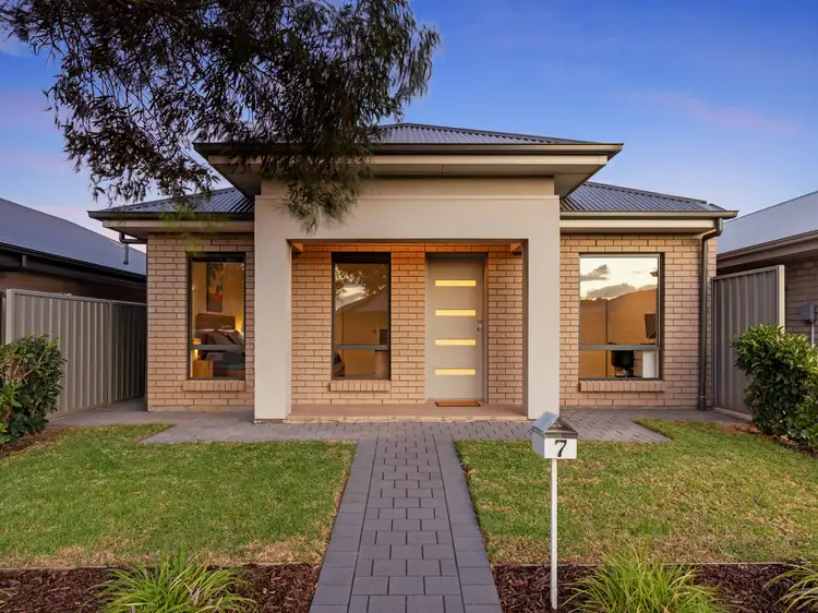 7 Gowrie Street, Seaford Heights SA 5169