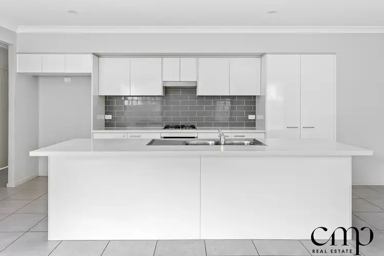 12 Gibbs Crescent, Catherine Field NSW 2557