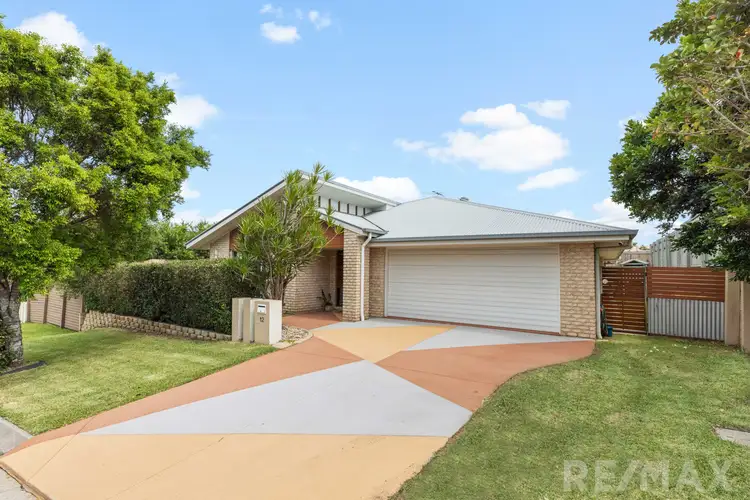 12 Daphne Place, Wakerley QLD 4154