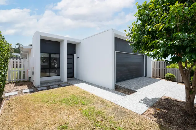 3 Murdoch Court
