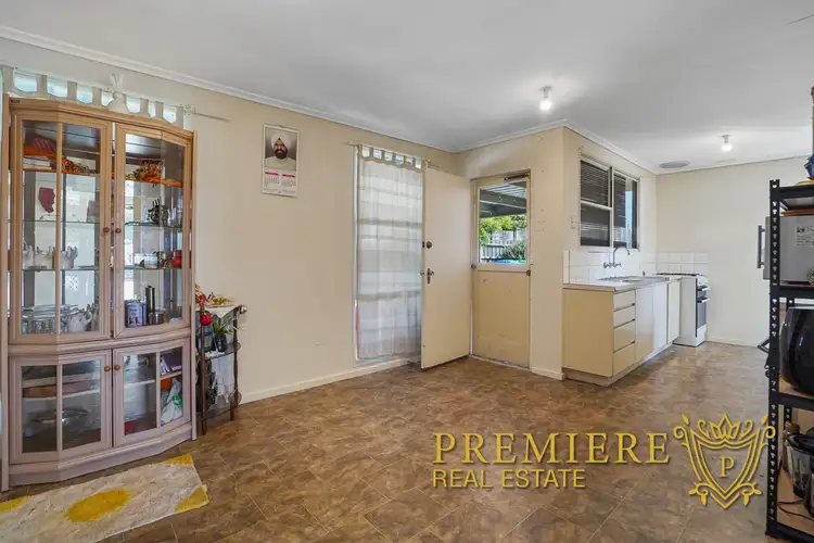 Fifth view of Homely house listing, 6 Kurt Place, Cranbourne VIC 3977