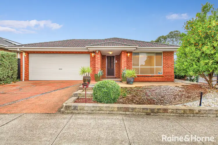 8 Loretta Boulevard, Tarneit VIC 3029