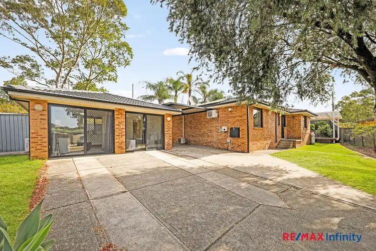 106A Ollier Crescent