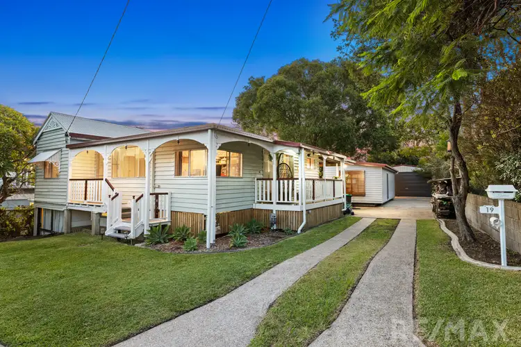 19 Manin Street, Wynnum QLD 4178