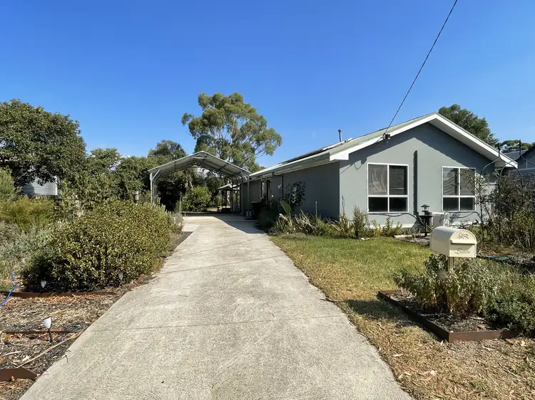 67 Queen Street, Rosedale VIC 3847