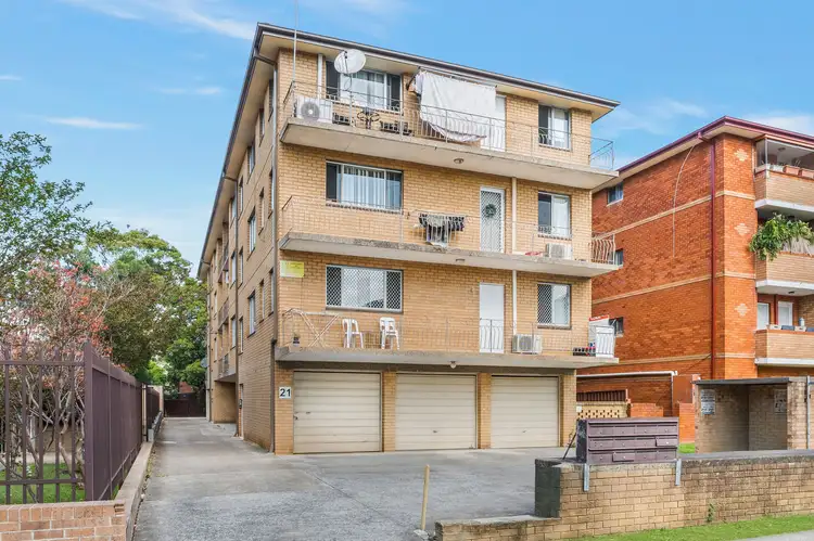 11/21 York Street, Fairfield NSW 2165