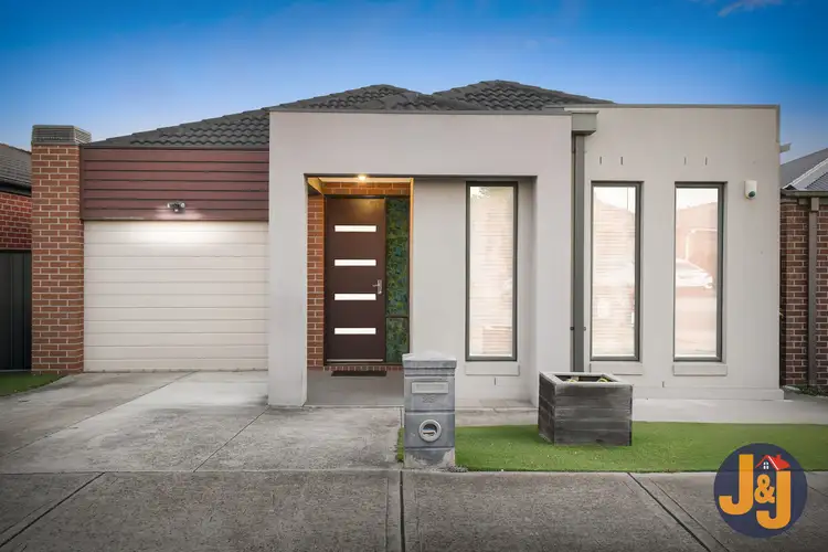 25 Bradshaw Avenue, Craigieburn VIC 3064