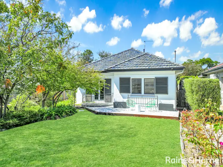122 Mitre Street, Bathurst NSW 2795