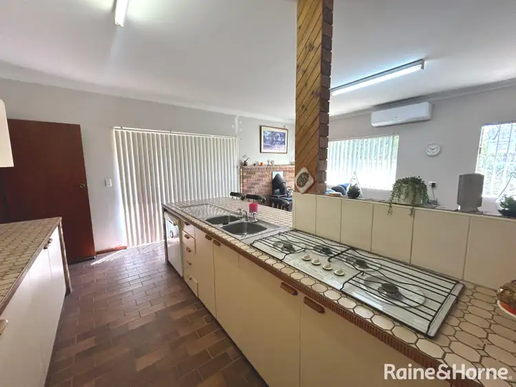 Sixth view of Homely house listing, 1 Alexandra Street, Grenfell NSW 2810