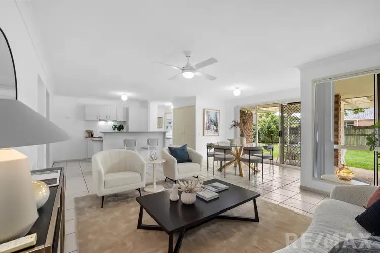 Second view of Homely house listing, 3 Carabbean Close, Wynnum West QLD 4178