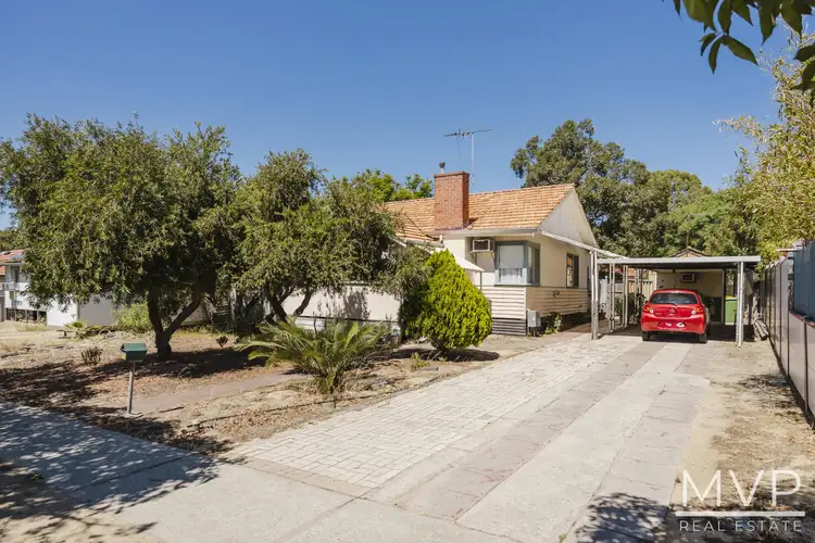 377 South Street, Hilton WA 6163