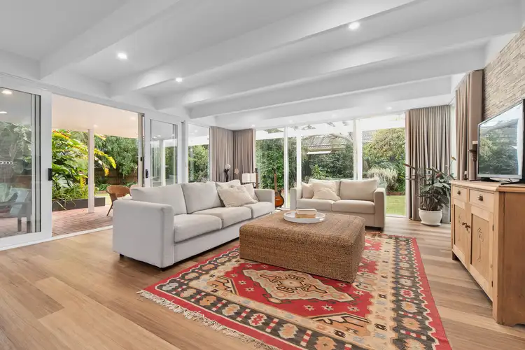 8 Robinia Street, Frankston VIC 3199